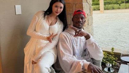 世界杯在线观看入口-牌手ALL IN姐&amp;巴特勒再度同框！因身材出众出圈 不仅有料还大方